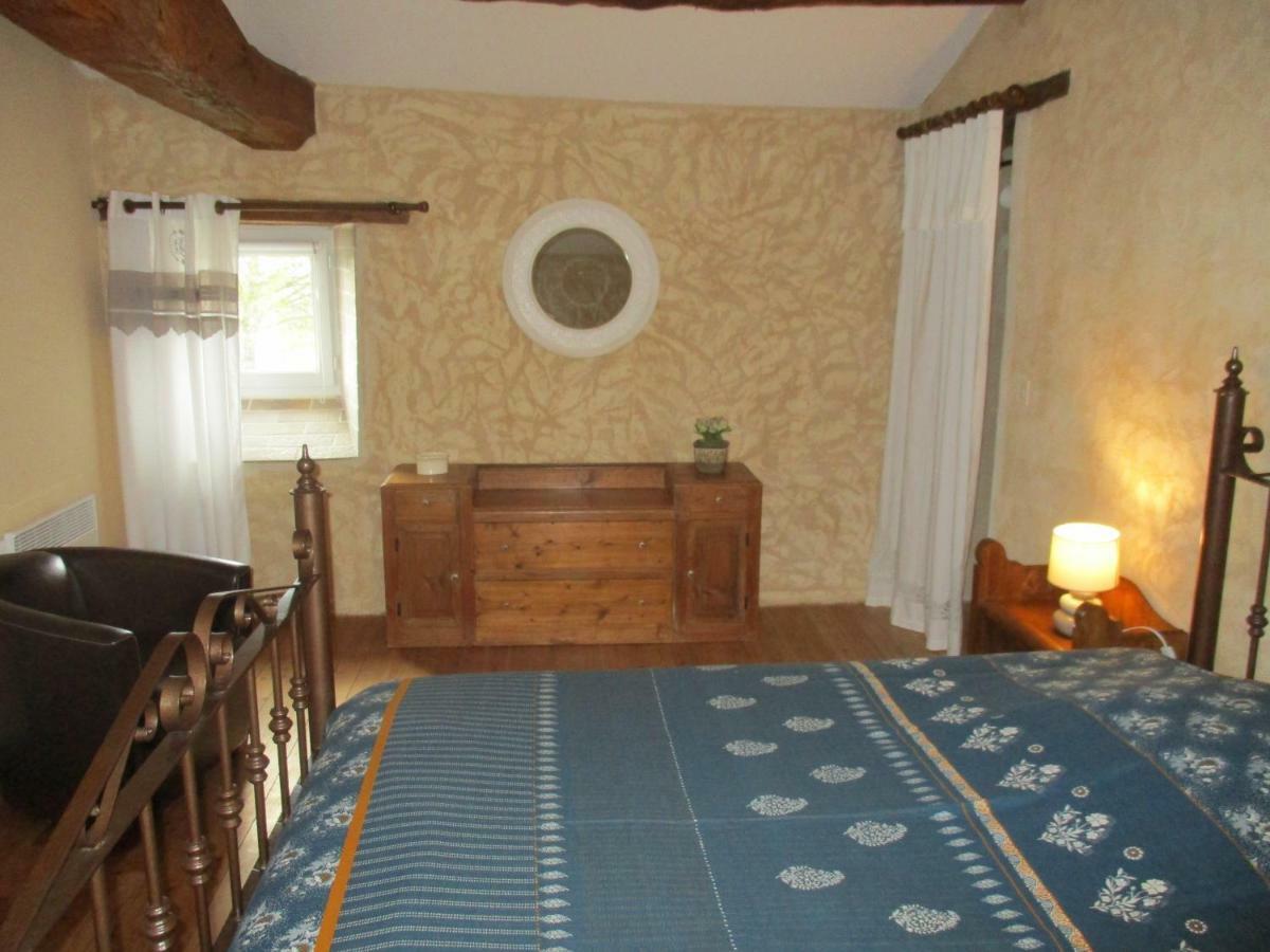 Ferienhaus Logis De Bois Roche Saint-Bonnet-sur-Gironde