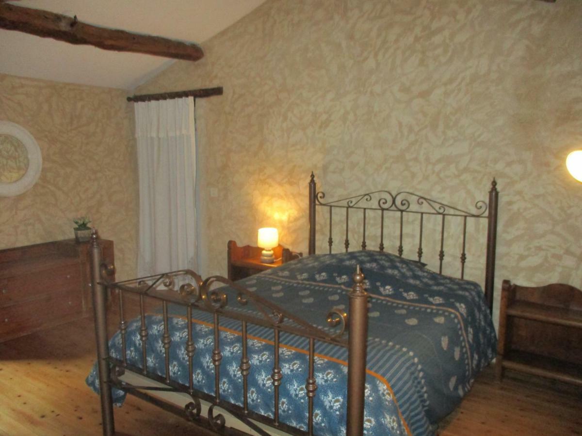 Logis De Bois Roche Ferienhaus Saint-Bonnet-sur-Gironde