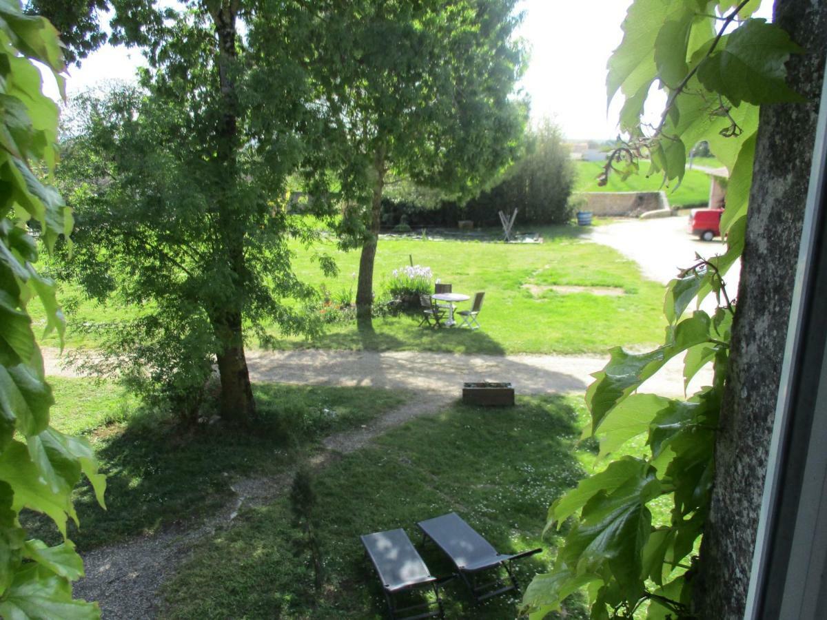 Logis De Bois Roche Ferienhaus Saint-Bonnet-sur-Gironde